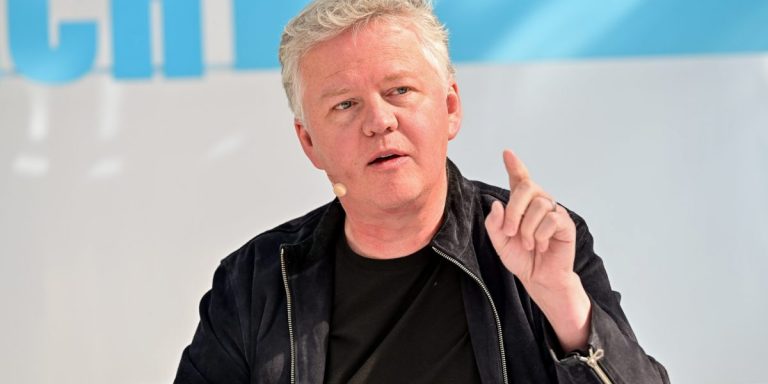 Cloudflare: rischio distopia 'Black Mirror' se AI controlla i media
