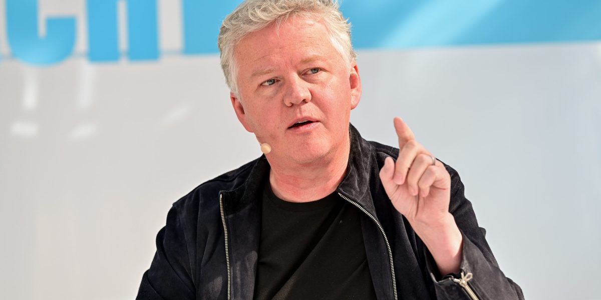 Cloudflare: rischio distopia 'Black Mirror' se AI controlla i media