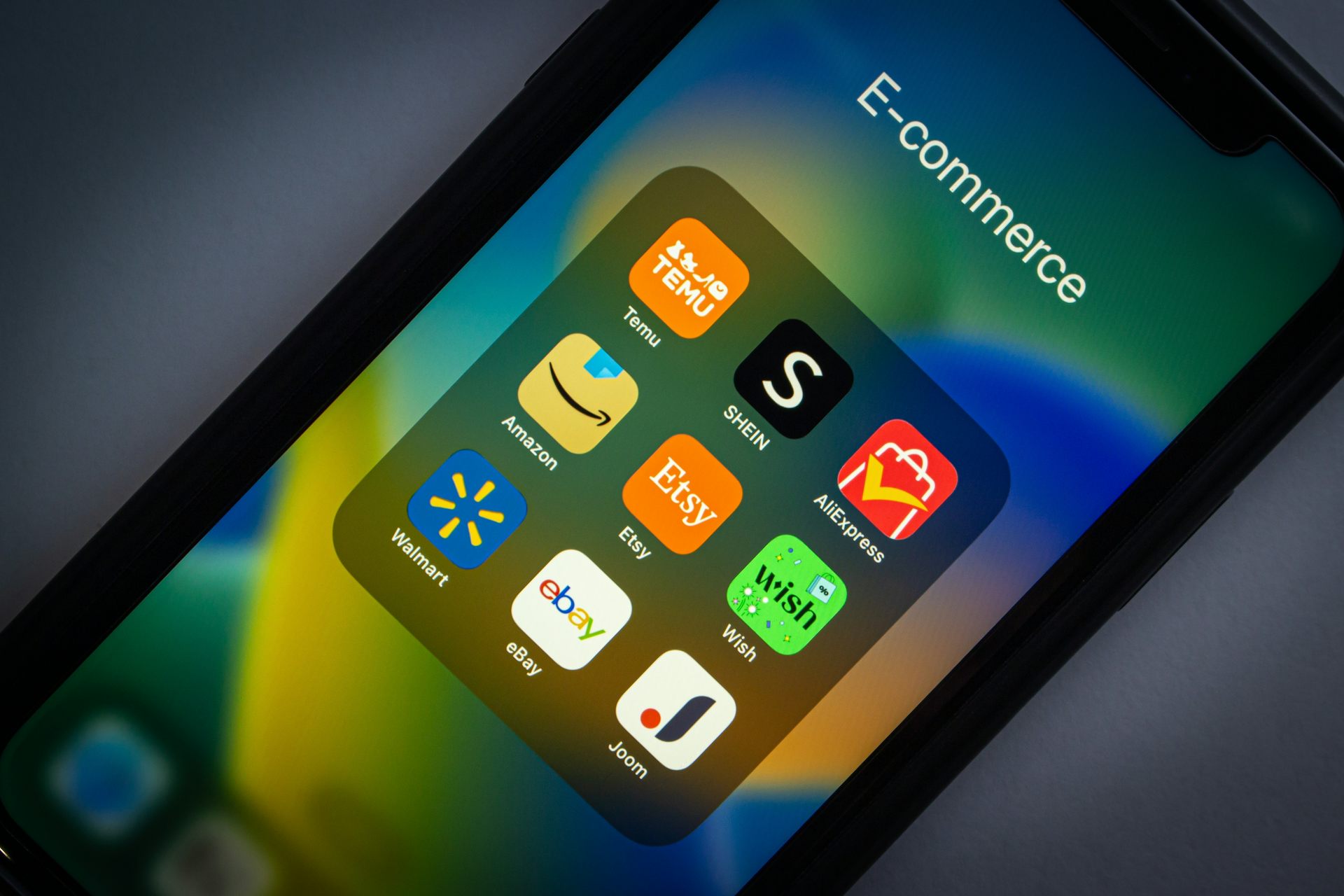 AI nei siti di shopping: come Shein e Temu fidelizzano con AI